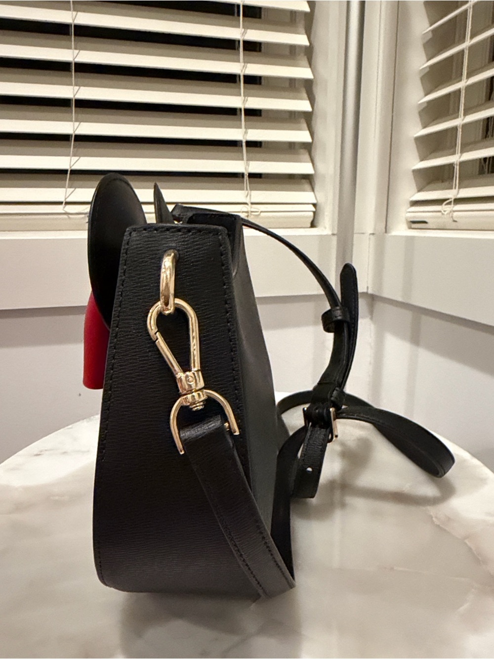 NWOT Disney X Kate Spade Minnie 3D Crossbody Bag - Picture 2 of 8